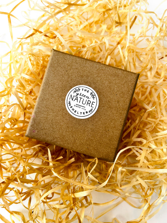 Small White Round Labels - 31*31 210 per roll ⚪️