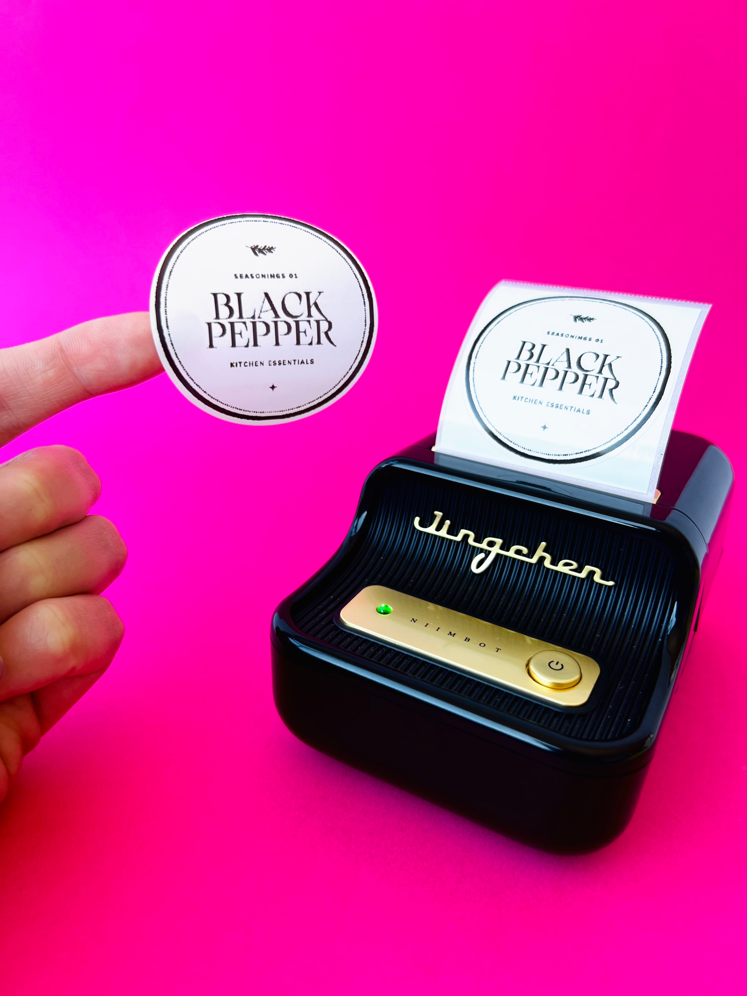 Large White Round Labels - 50*50mm 150 per roll ⚪️ – Labelly