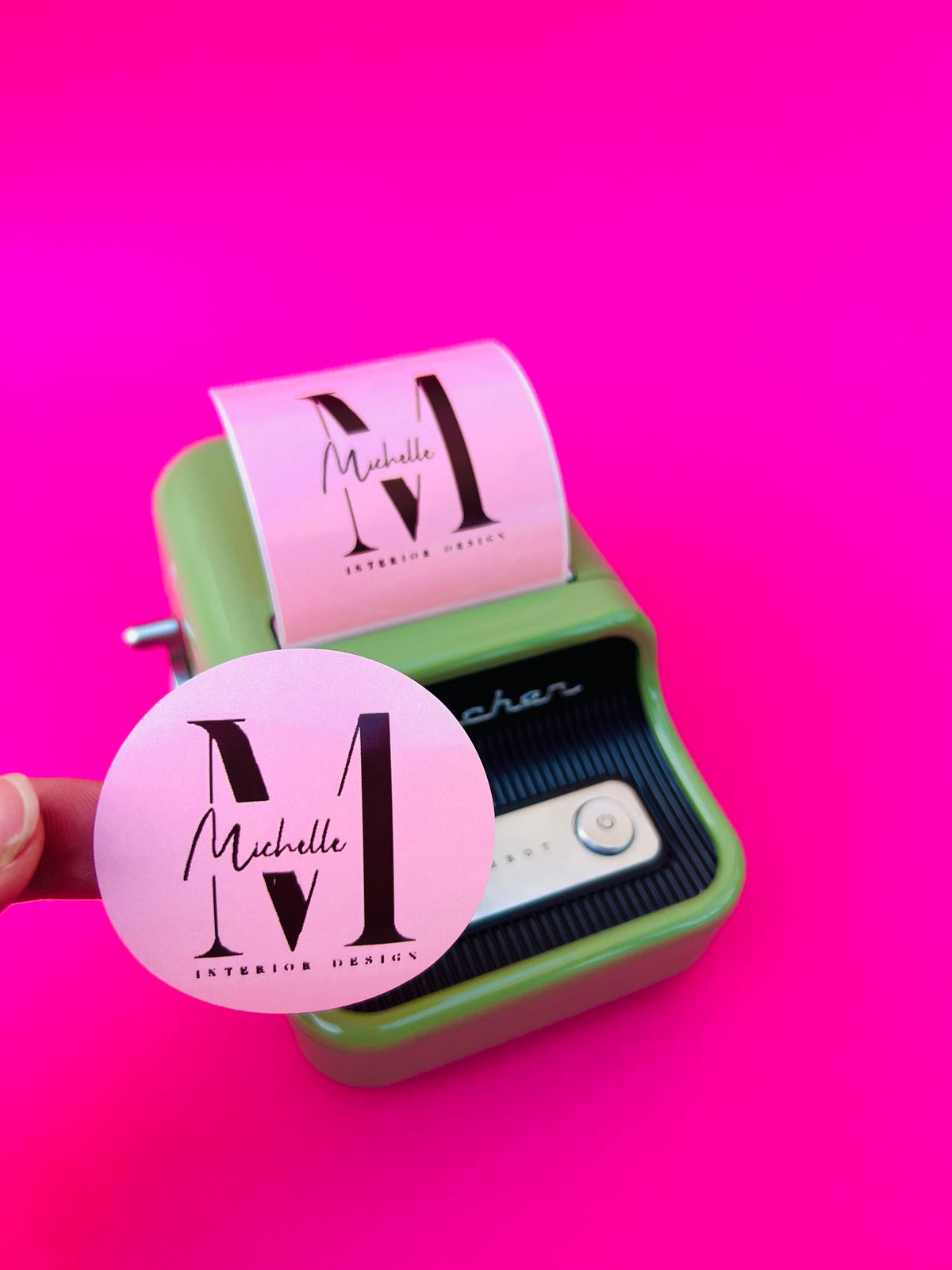 Pink Work Order Labels Large Pink Round Labels - 50*50mm 140 per roll 🔘 – Labelly